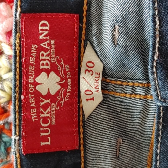 Women's Lucky Brand Jeans - Picture 4 of 9